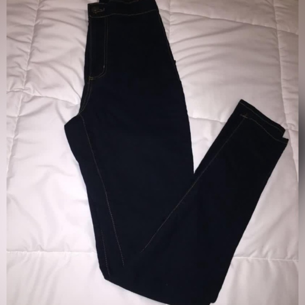 Skinny jeans